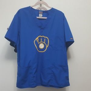 2 Milwaukee Brewers Scrub Tops Large